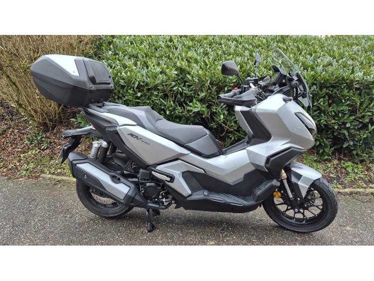 HONDA ADV 350 MOTORS54 