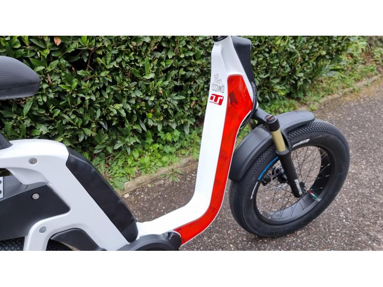 VELO VAE FANTIC ISSIMO MOTORS 54