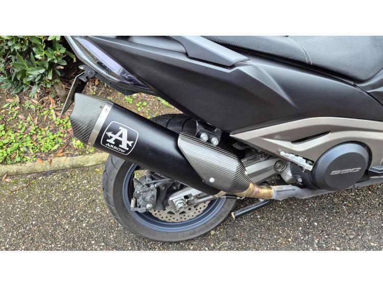 KYMCO AK 550 noir abs MOTORS54