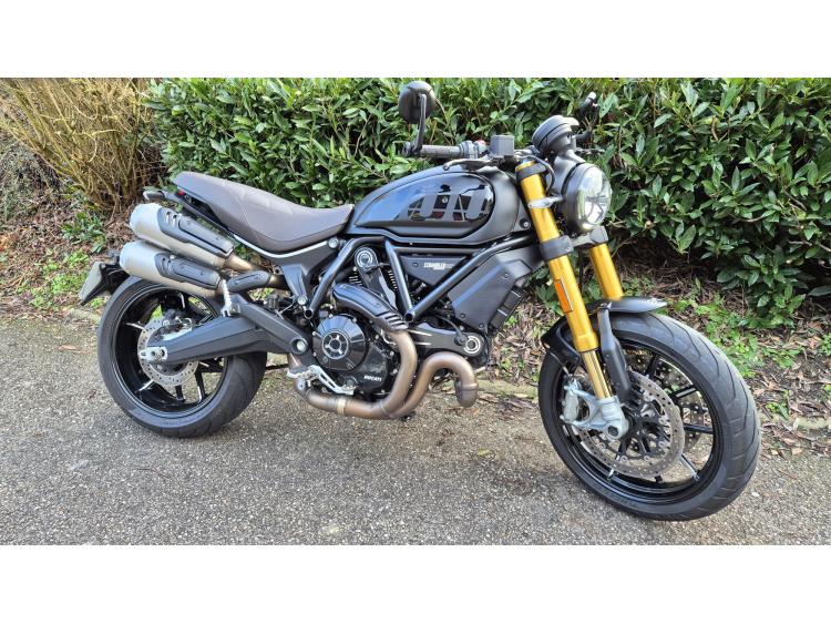 DUCATI SCRAMBLER 1100 sport pro 