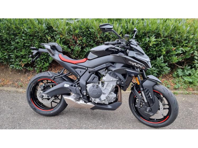 CF MOTO 675 NK MOTORS 54