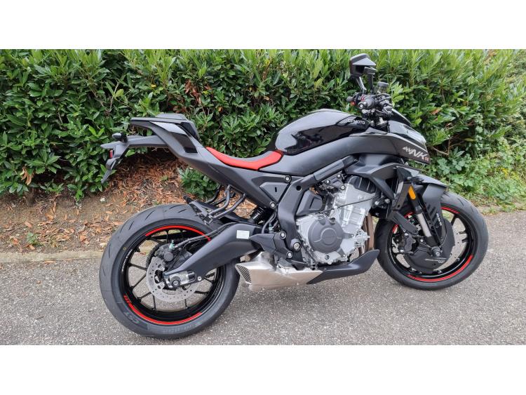 CF MOTO 675 NK MOTORS 54