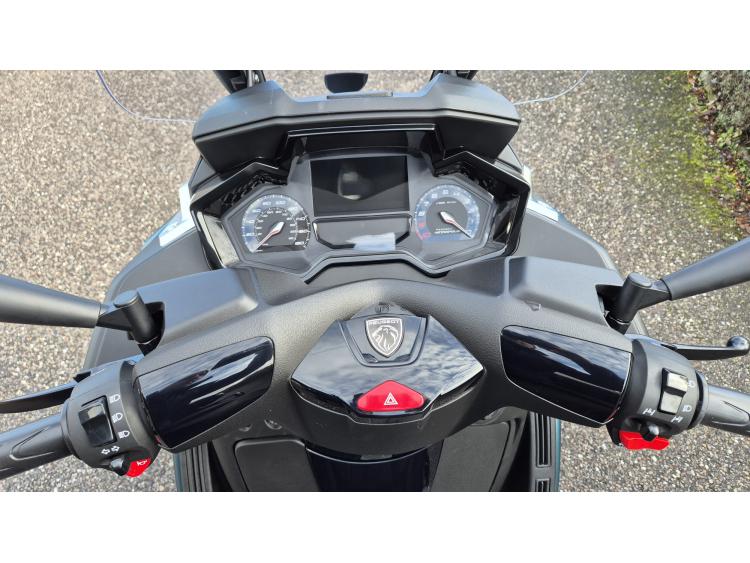 PEUGEOT METROPOLIS 400 SW motors 54