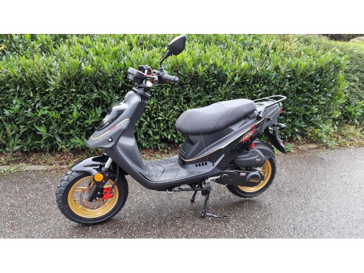 MASH LEGENDR 50 MOTORS 54