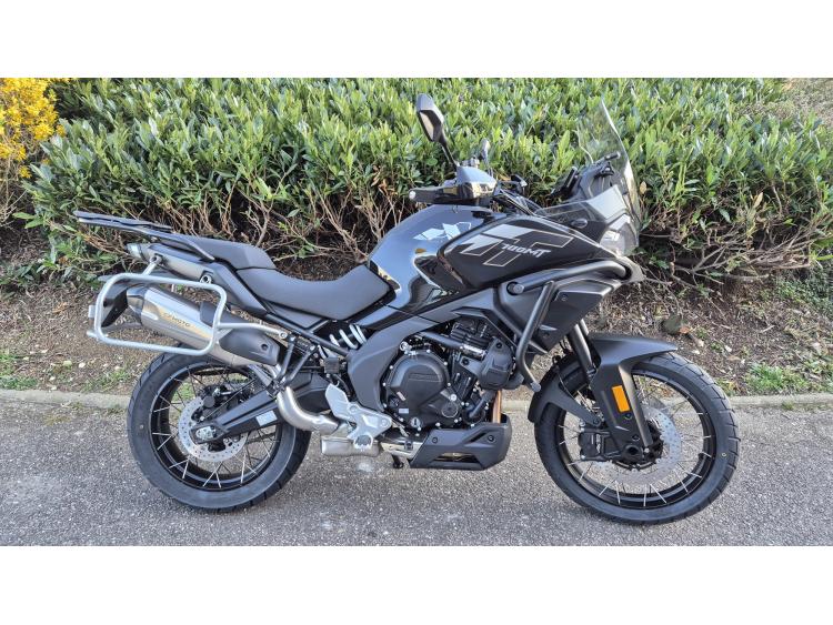 CF MOTO MT 700 NOUVEAUTEE MOTORS 54 
