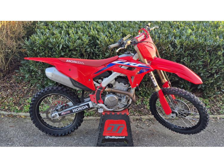 HONDA CRF250 MODELE 2024 MOTORS 54 
