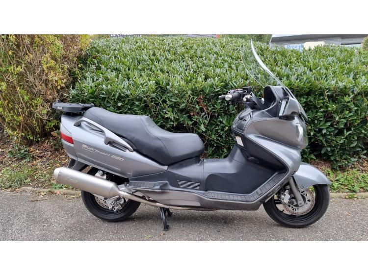 SUZUKI BURGMAN 650 MOTORS 54 