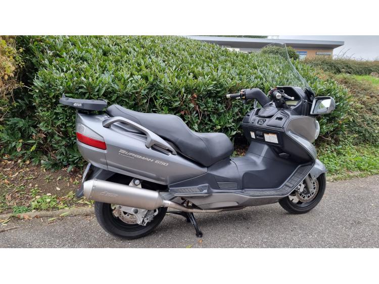 SUZUKI BURGMAN 650 MOTORS 54 