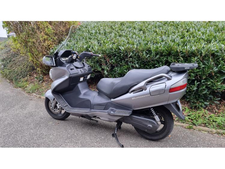 SUZUKI BURGMAN 650 MOTORS 54 