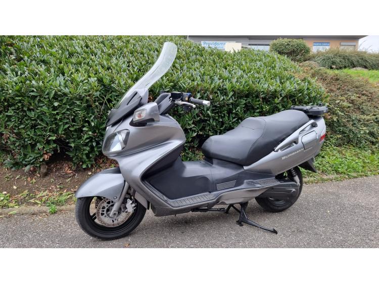 SUZUKI BURGMAN 650 MOTORS 54 