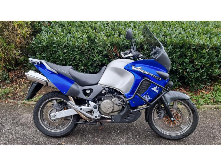 HONDA VARADERO 1000 motors 54 