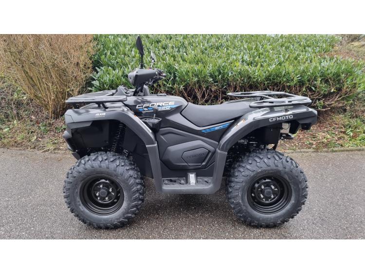 QUAD CF MOTO CFORCE 520 COURT COFFRE OFFERT POUR 1€ MOTORS 54 